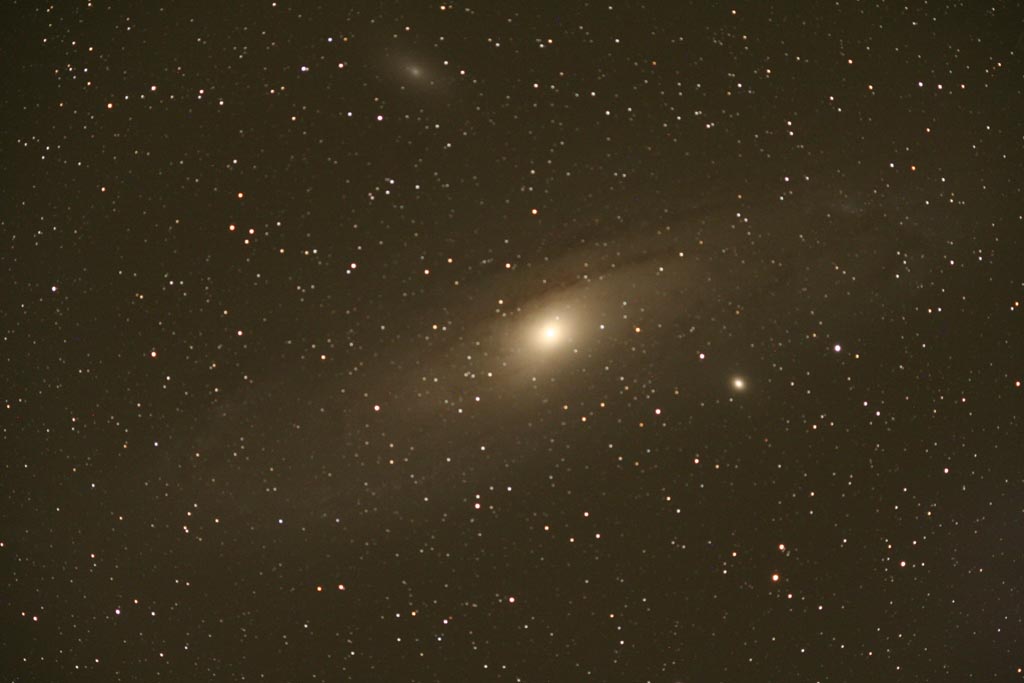 Andromeda s ksri (M31, M32, M110)