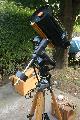 C8 a Meade LXD55-n. Lent az akkubox.